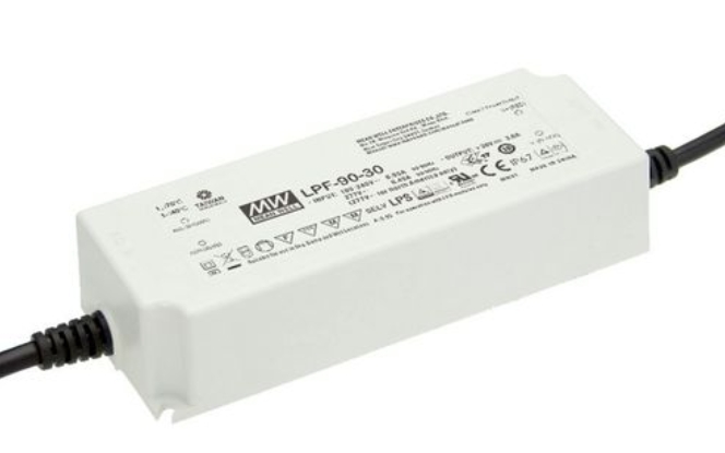 風雨無阻，明緯防水電源，安心電力解決方案